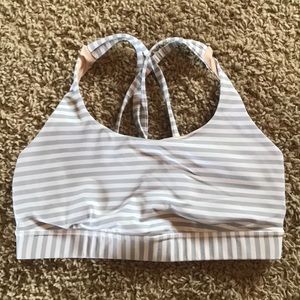 Lululemon sports bra